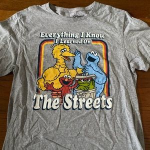 Sesame street short sleeved graphic tee